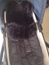 Joie Chrome DLX Kombi-Kinderwagen, Babyschale Babywanne Winter-Fußsack, Fell