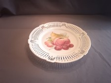 ALTER KUCHENTELLER MIT