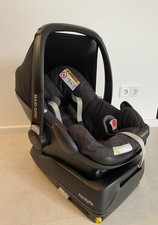 Babyschale Maxi-Cosi Pebble Plus Inkl. Isofix Basisstation , Unfallfrei