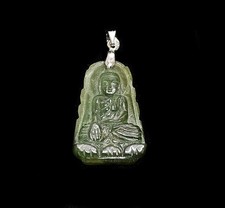 Buddha Anhänger aus Jade -