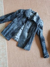 Edles Pelz-Jäckchen für