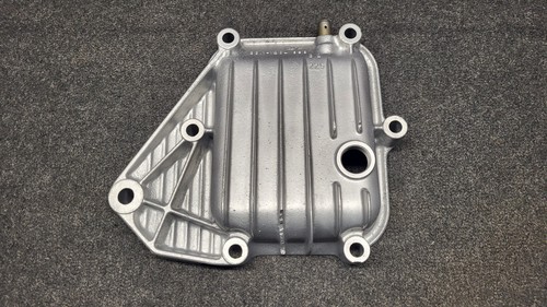 Bmw e21 getriebedeckel 1204898 - bmw,