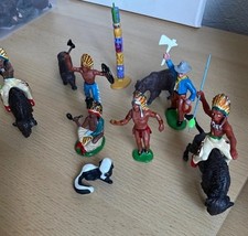 Konvolut: Gummi Indianer / Cowboy / Tiere,  DDR-Spielzeug 