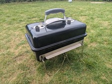 Weber Go-Anywhere Holzkohlegrill, portabel, Schwarz , 27x31x43 cm Gebraucht