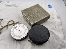 HÖHENMESSER (ALTIMETER) der