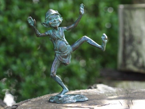 Bronzefigur pixi tanzend - pixi,