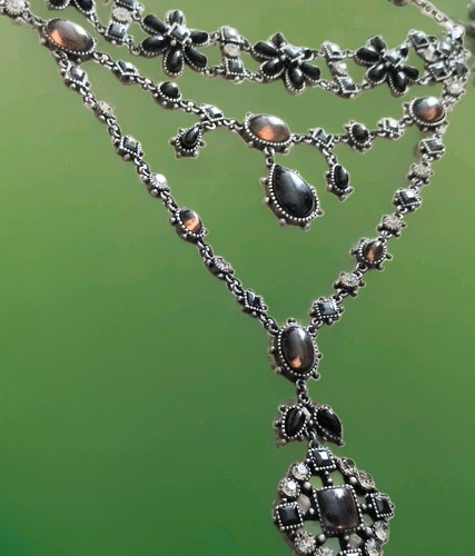 Opulentes statement - opulentes,