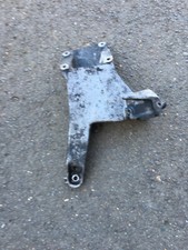 VW T3 Bus DOKA Pritsche Motorträger Träger Motorhalter 068199207 B links DIESEL