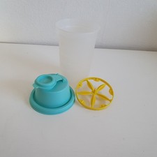 Tupperware shaker mix fix - ~,