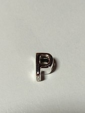 Pandora Buchstabe P