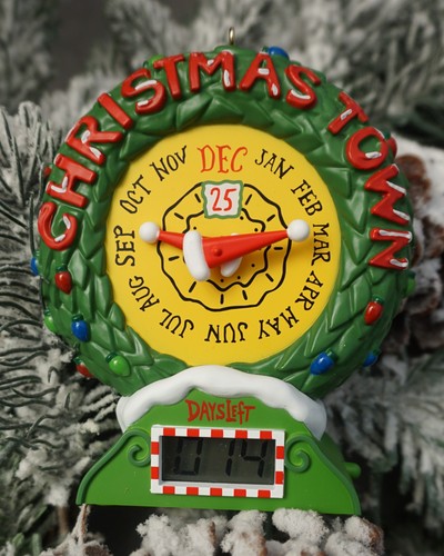 Hallmark keepsake ornament - hallmark,