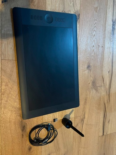 Wacom intuos pro - large, pth-851