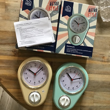 2  Retro Küchenuhren mit