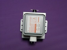 TOSHIBA 2M253J XB Mikrowellen