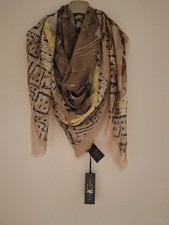 Luisa Cerano Tuch Neu mit