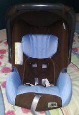 Baby Autositzschale von Römer mit Verdeck / gebraucht