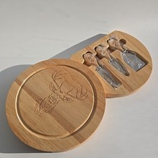 Käsebrett Messer Werkzeug Set Geschenk Kreis 22 cm Hirsch Reh Tier Schottland