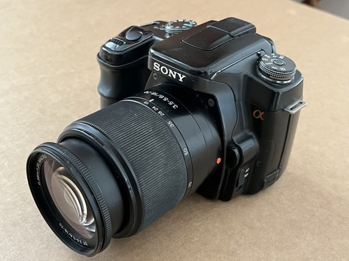 Sony alpha a100 - sony,