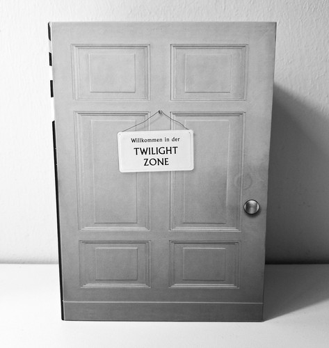 The twilight zone die - zone,