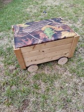 Holzkiste Spielekiste auf Räder Kinder Kindergarten Kiste Holz Sitztruhe