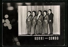 Ansichtskarte Musiker Korri-Combo singend auf der Bühne 