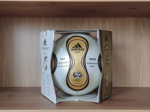 Adidas teamgeist 2006 final - teamgeist,