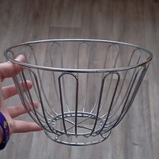 Obstkorb aus Edelstahl Metall
