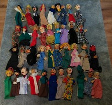 39 x alte Kasperlefiguren für ein Puppen- oder Kasperletheater 