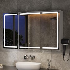 Spiegelschrank mit