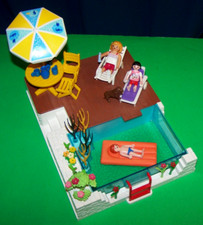 Playmobil Family Swimming Pool