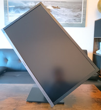 Samsung U28E850R LED Business Monitor 4K UHD / 28" /Pivot-fähig