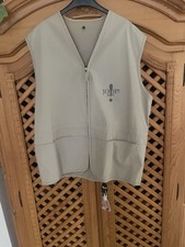 Sehr schöne Joop Weste 