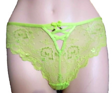 Blind Date Brazilian Slip Höschen  mit Cut Out - Details & Spitze Lime Green  M