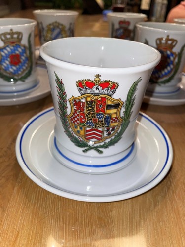 Porzellantasse mit wappen - mit, +