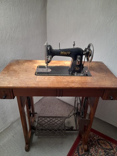 Historische nähmaschine pfaff - historische,