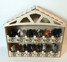 Wand - Pferdestall 12 Boxen