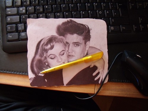 Elvis photo army - elvis,