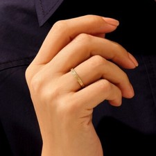 14K Solid Gold Zierliche