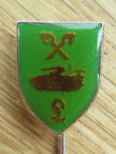 Alte anstecknadel abzeichen - /,