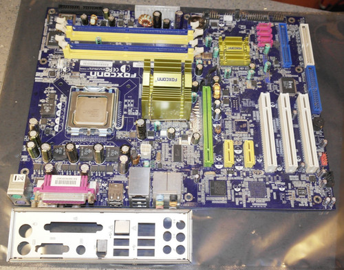 Mainboard atx foxconn 945p7aa - mainboard,