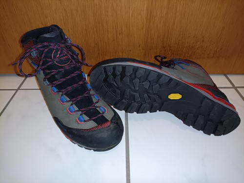 Sportiva trango tech - la,