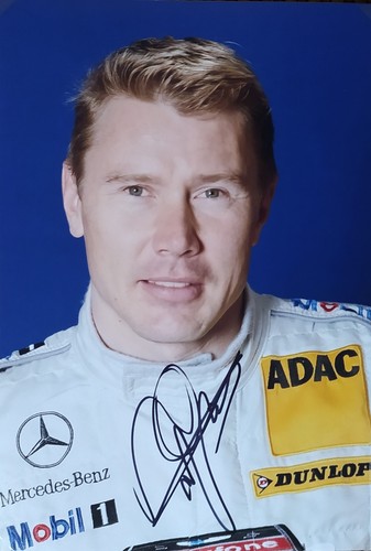 Formel autogramm mika - formel,