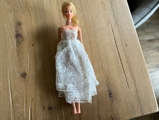 Mattel Barbie Puppe mit Kleid von  1966 Made in Korea