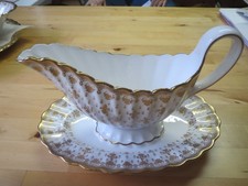 Spode, Fleur de Lys gold
