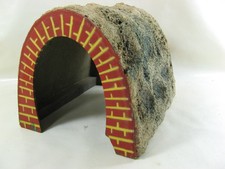 Tunnel Holz Durchfahrtsöffnung 10,5 cm  ca.L16,5cm B14,5cm H14cm(39)