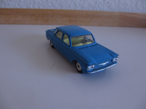 Corgi 229 chevrolet - ,