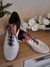 Adidas Hallenschuhe Sportschuhe Schulsport Fußball Gr. 42 2/3 UK 8,5