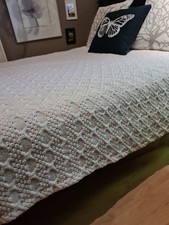 Handarbeit Tagesdecke Bettüberwurf Häkeldecke Decke Bett ca. 200x190 cm weiß