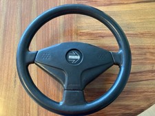 MOMO KBA 70101 Lederlenkrad /