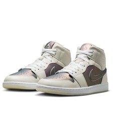 Nike Air Jordan 1 Mid SE